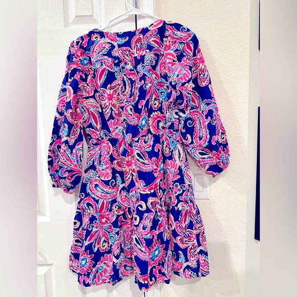 Lilly Pulitzer Beacon 3/4 sleeve romper with v-neck - Picture 1 of 2